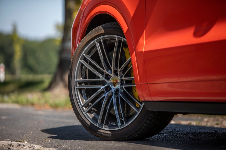Porsche Cayenne Coupe Turbo