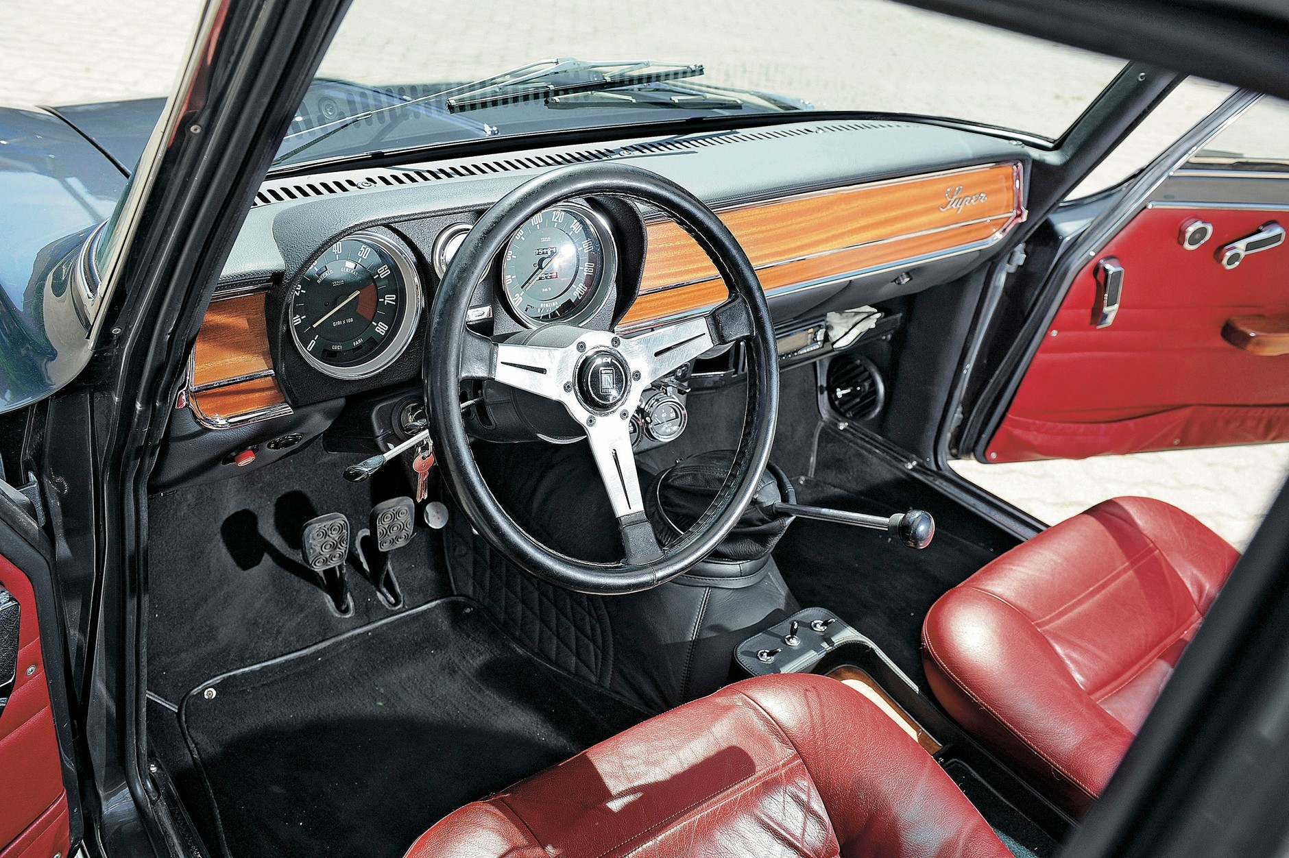 Alfa Romeo Giulia Super