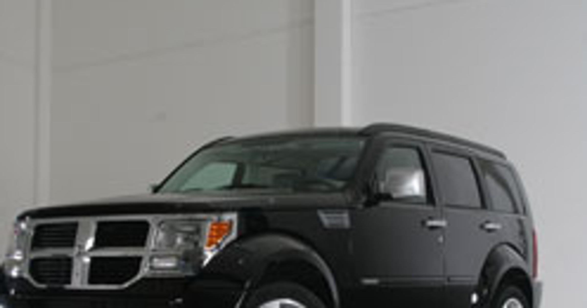 Startech Dodge Nitro - tuning wraz z debiutem