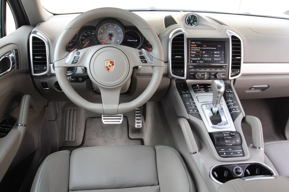 Porsche Cayenne: czy hybryda ma sens?