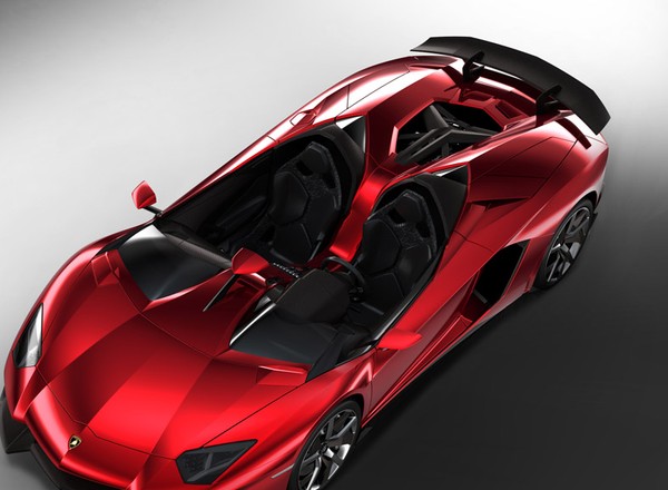 Lamborghini Aventador J: kaprys nie musi mieć dachu