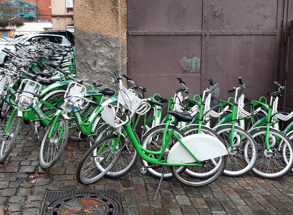 W Szczecinie za półdarmo rowery sprzedają!