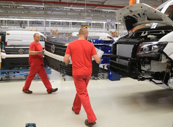 Polska w TOP 3 pod względem zatrudnienia w fabrykach z branży motoryzacyjnej