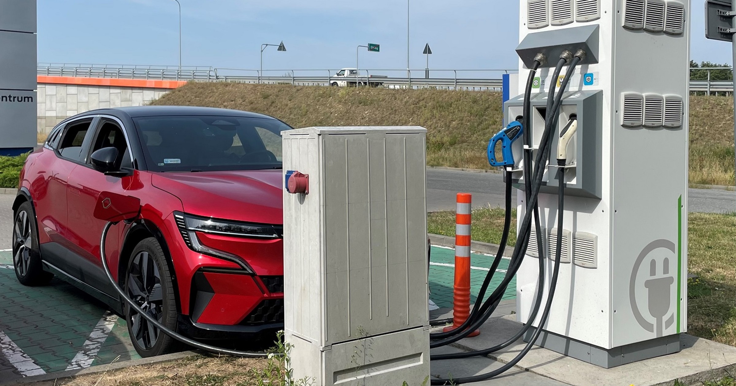 Koszty ładowania aut będą rosły. W trasie benzyna lub diesel będą tańsze