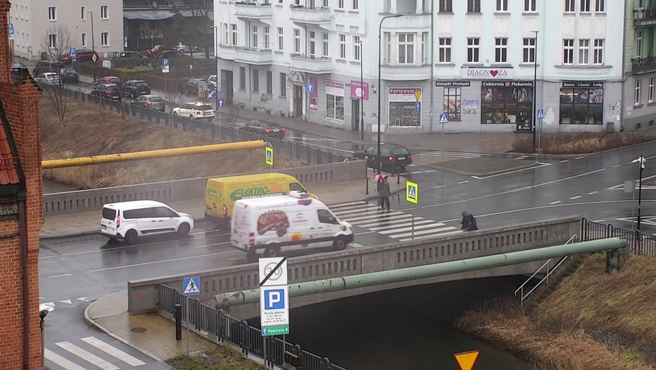 Policjanci od rana z powietrza kontrolowali skrzyżowania. Nie chodziło o kierowców [WIDEO]