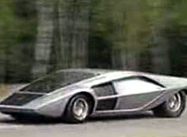 Lancia Stratos - przybysz z zaświatów (wideo)