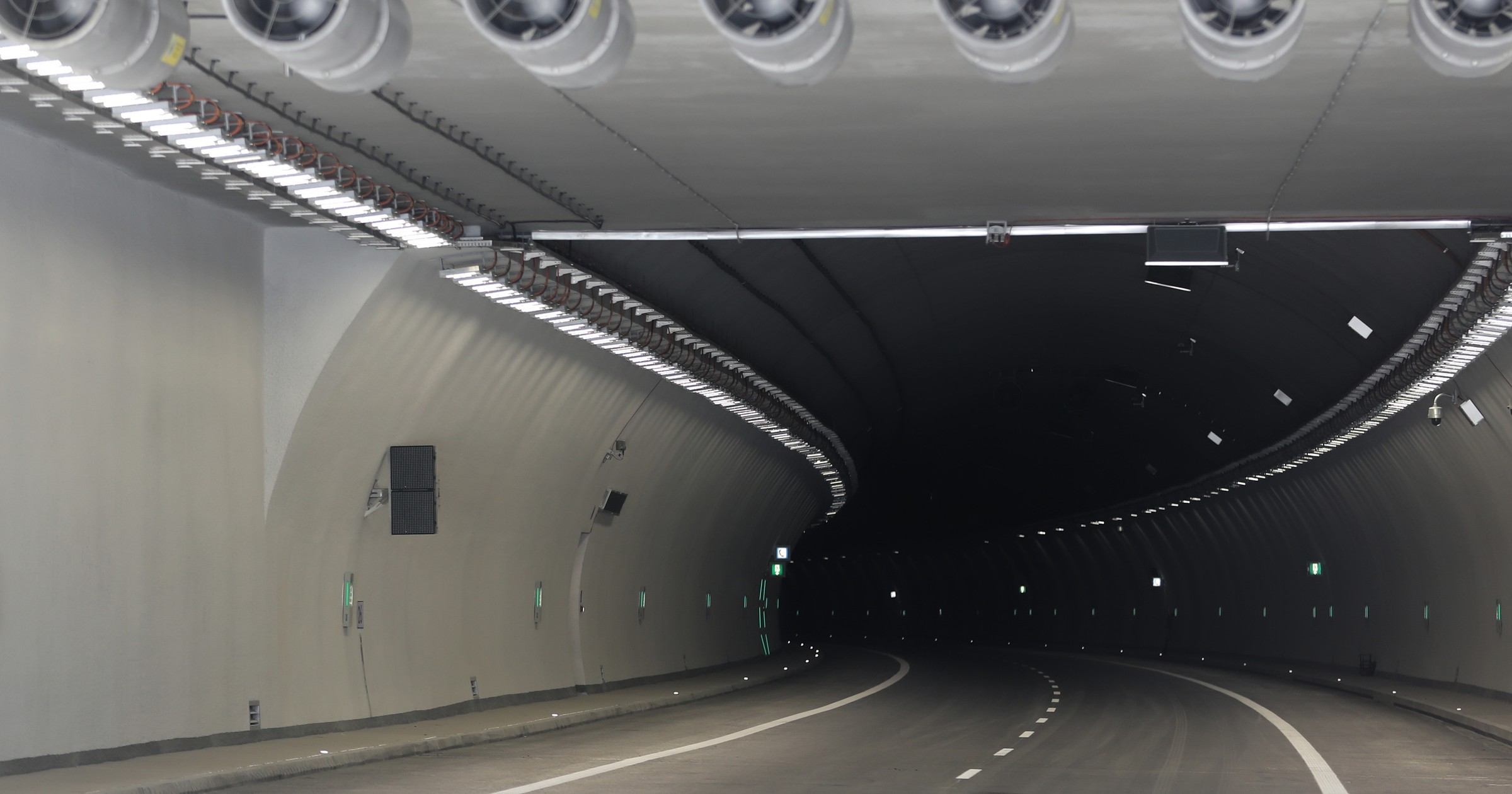 Tunel im. Marii i Lecha Kaczyńskich na zakopiance