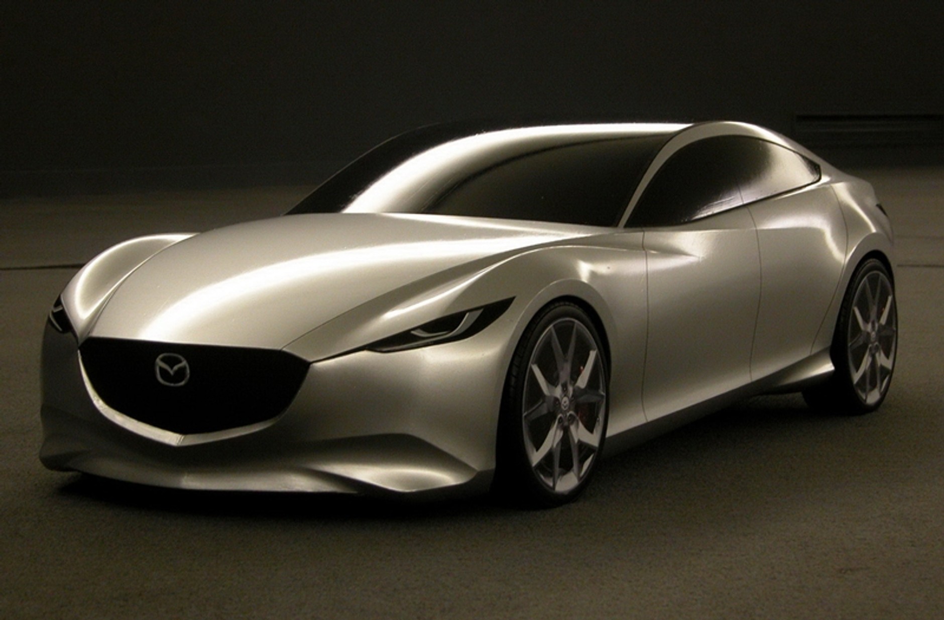 Mazda Shinari jest jak szklana kula