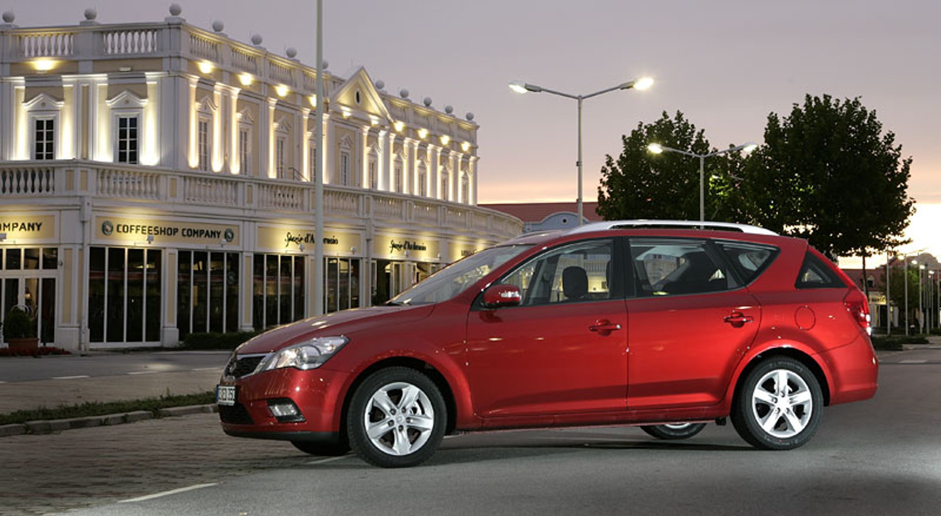 Kia cee´d 2010: pierwsze wrażenia z jazdy