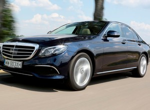 Mercedes E 220d - czy jest wystarczająco inteligentny na nasze drogi?