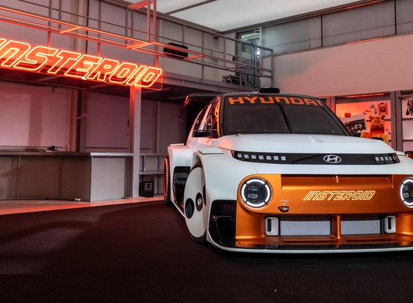 Hyundai podał sterydy Insterowi. Tak powstał INSTEROID. Ma tryb DRIFT