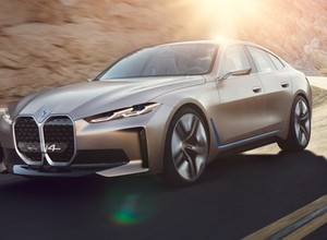 BMW i4 brzmi jak statek kosmiczny