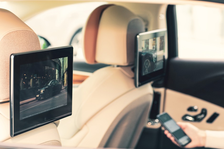 Bentley Rear Entertainment - nowe ekrany 10,1"