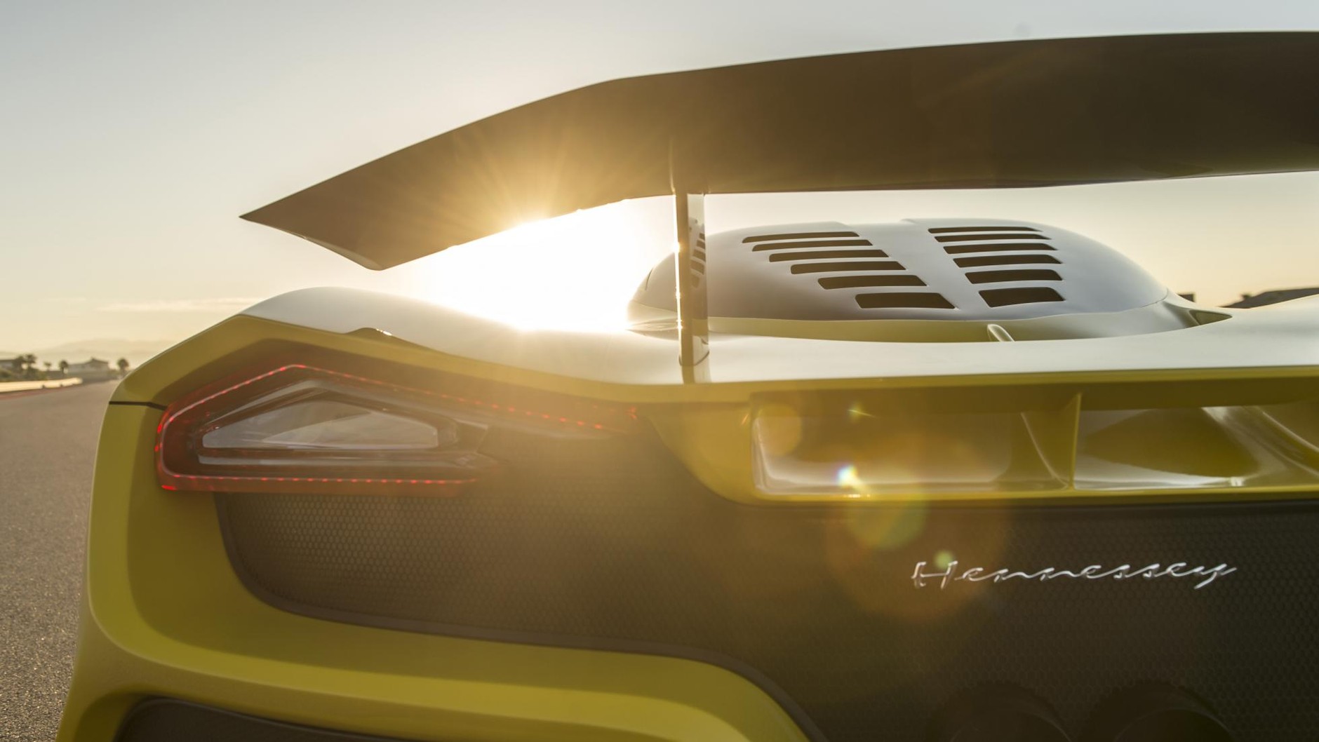 Hennessey Venom F5 – Chiron chowa ogon pod siebie...
