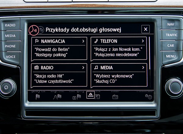 “Szukaj restauracji” – zaawansowane sterowanie głosowe w VW