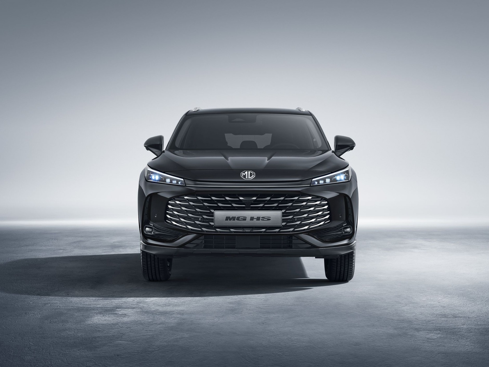 Nowa generacja chińskiego SUV-a MG HS