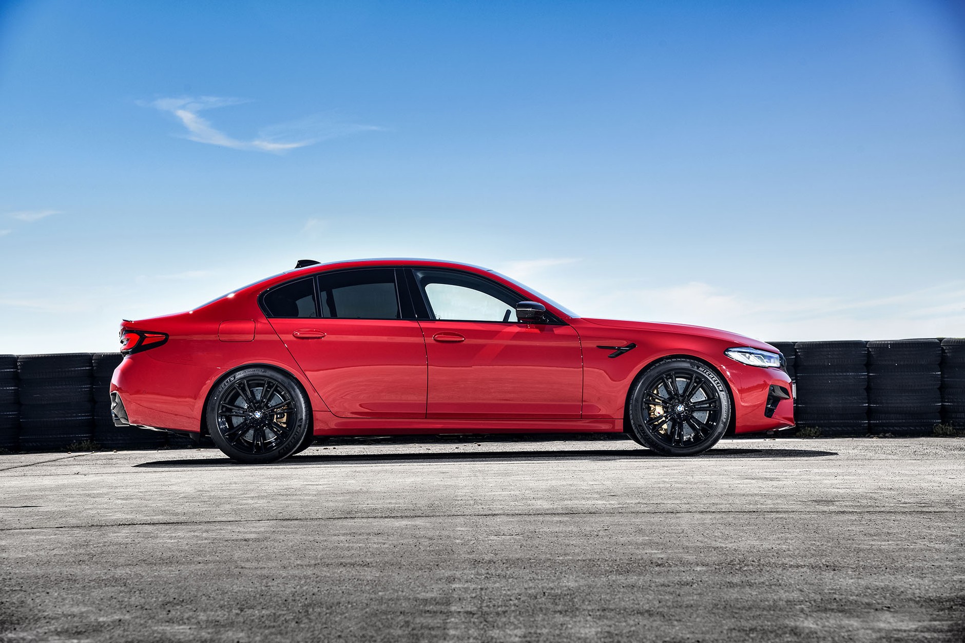 Nowe BMW M5 i BMW M5 Competition