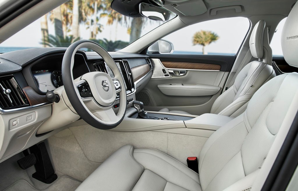Volvo V90 D5 AWD - wielkie luksusowe kombi