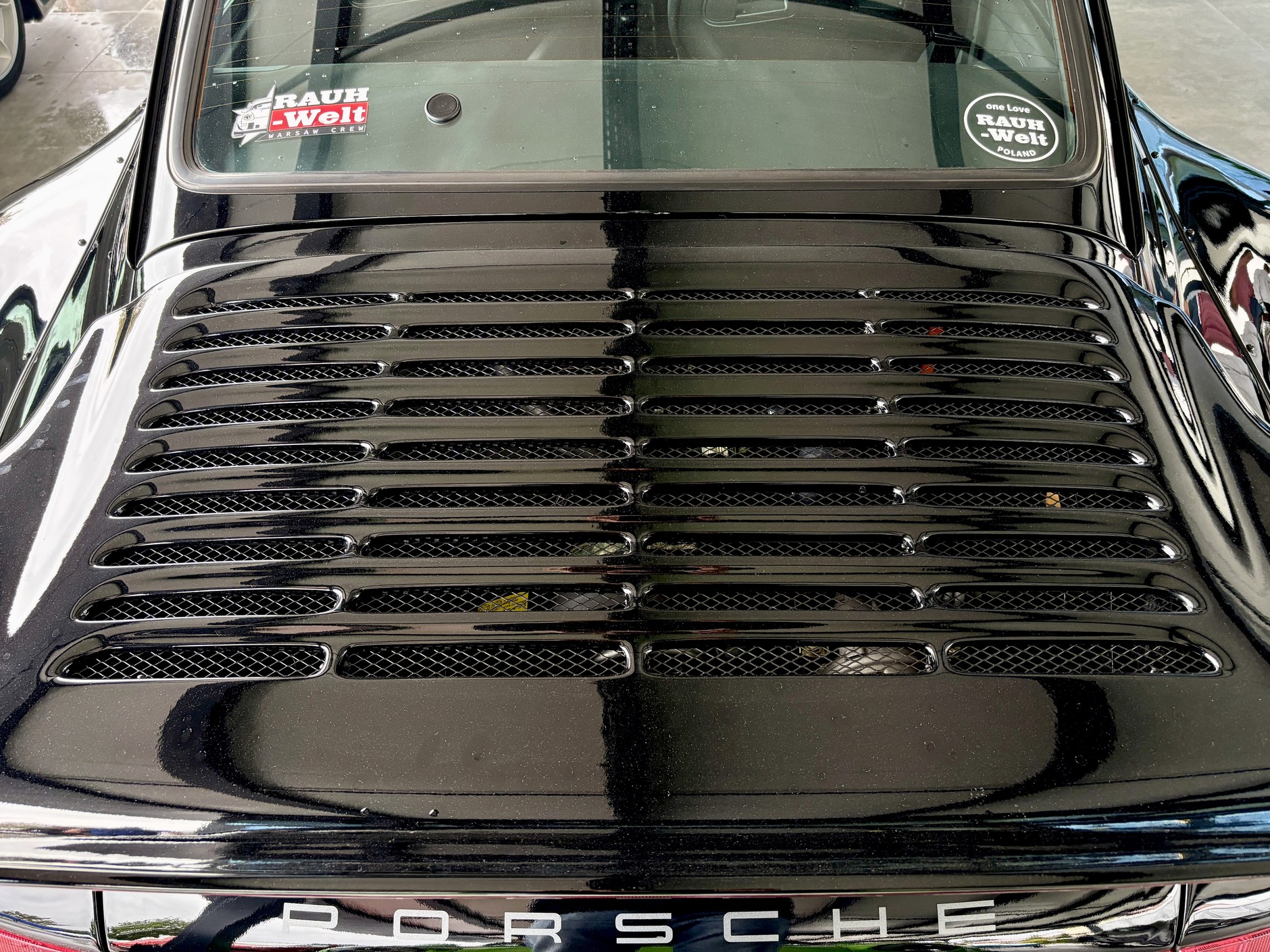 Otwarcie nowej siedziby 911 Garage i budowa kolejnego RWB