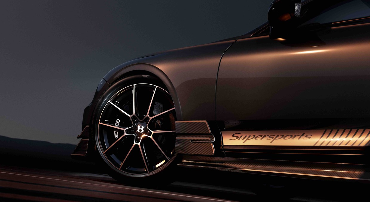 Oto nowy Bentley SuperSports. Ma spalinową V-ósemkę i napęd na tył. I tylko dwa miejsca
