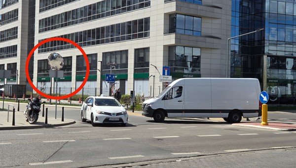 Droga wewnętrzna. Dlaczego nie masz pierwszeństwa?
