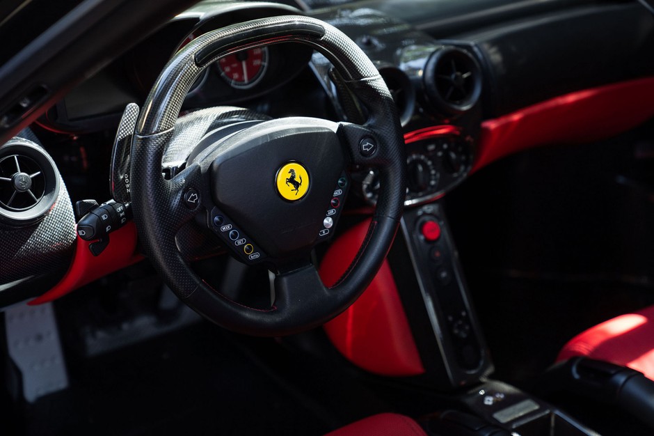 Ferrari Enzo
