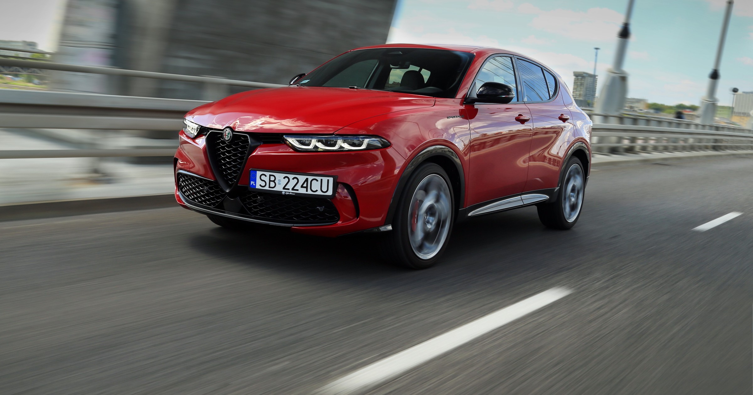 Alfa Romeo Tonale 1.5 T4 130 KM +20 EV 2022 1. generacja
