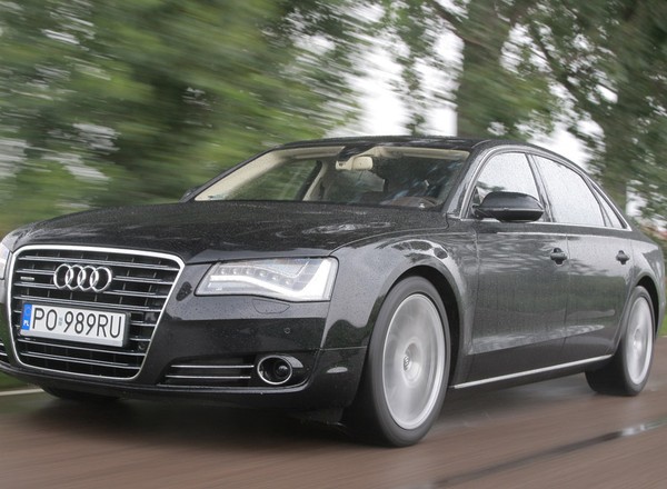 Audi A8 L: limuzyna która zaskakuje