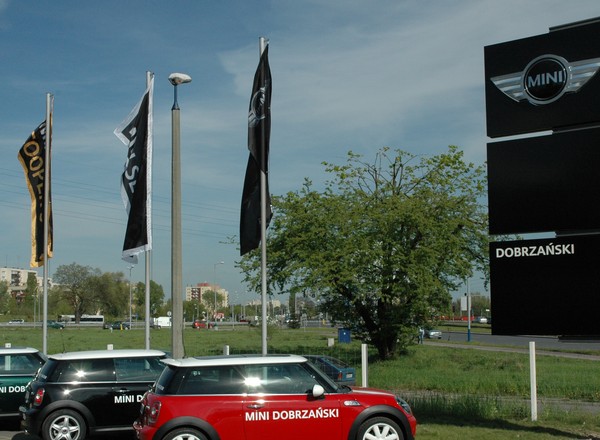 Mini powiększa sieć w Polsce