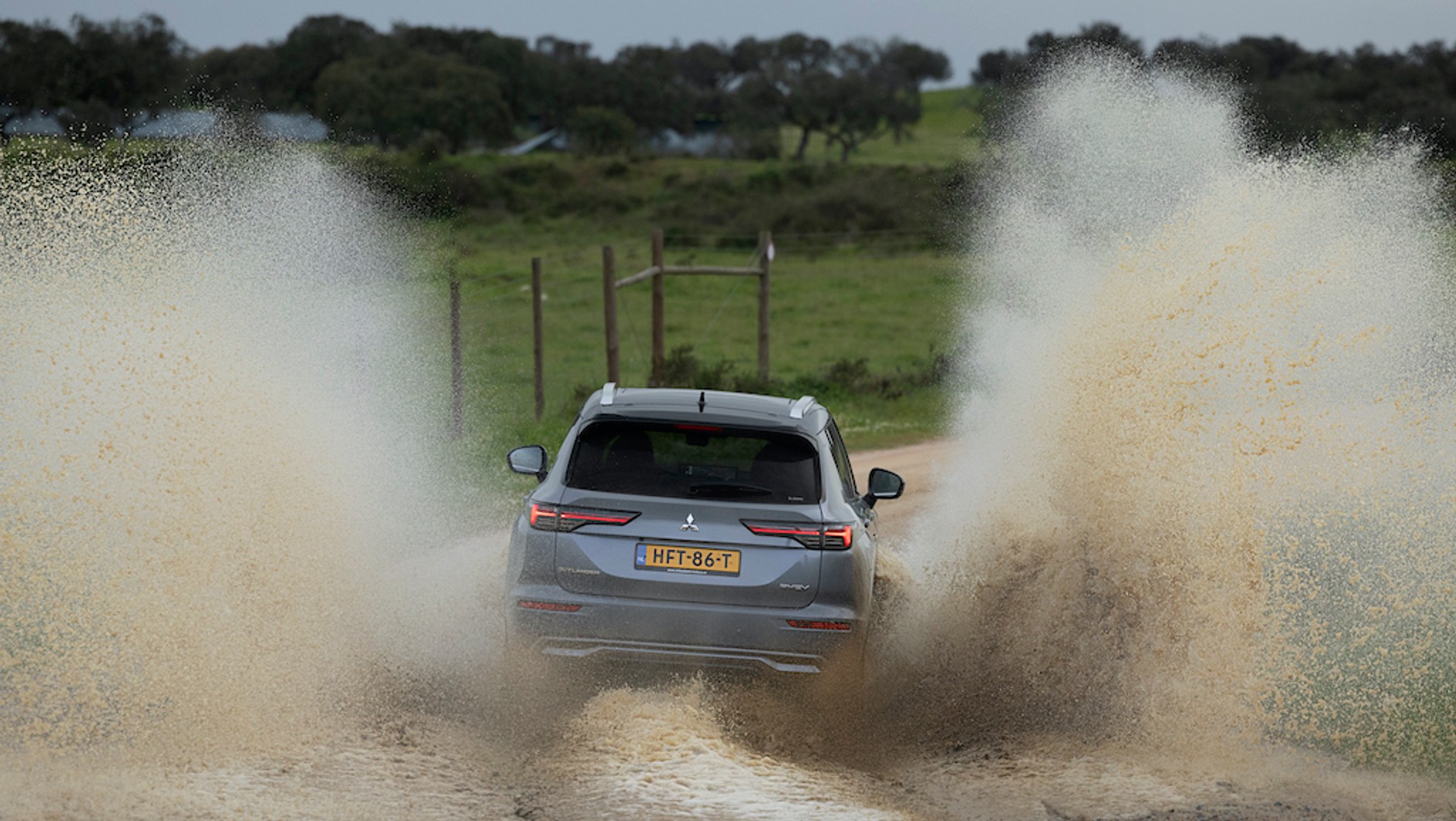 Nowy Mitsubishi Outlander PHEV