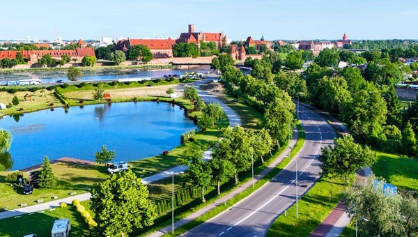 Przewodnik po atrakcjach turystycznych Pomorza. Radzimy, jak dojechać i co warto zobaczyć