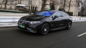 Mercedes EQS 580 4MATIC – kapitan planeta