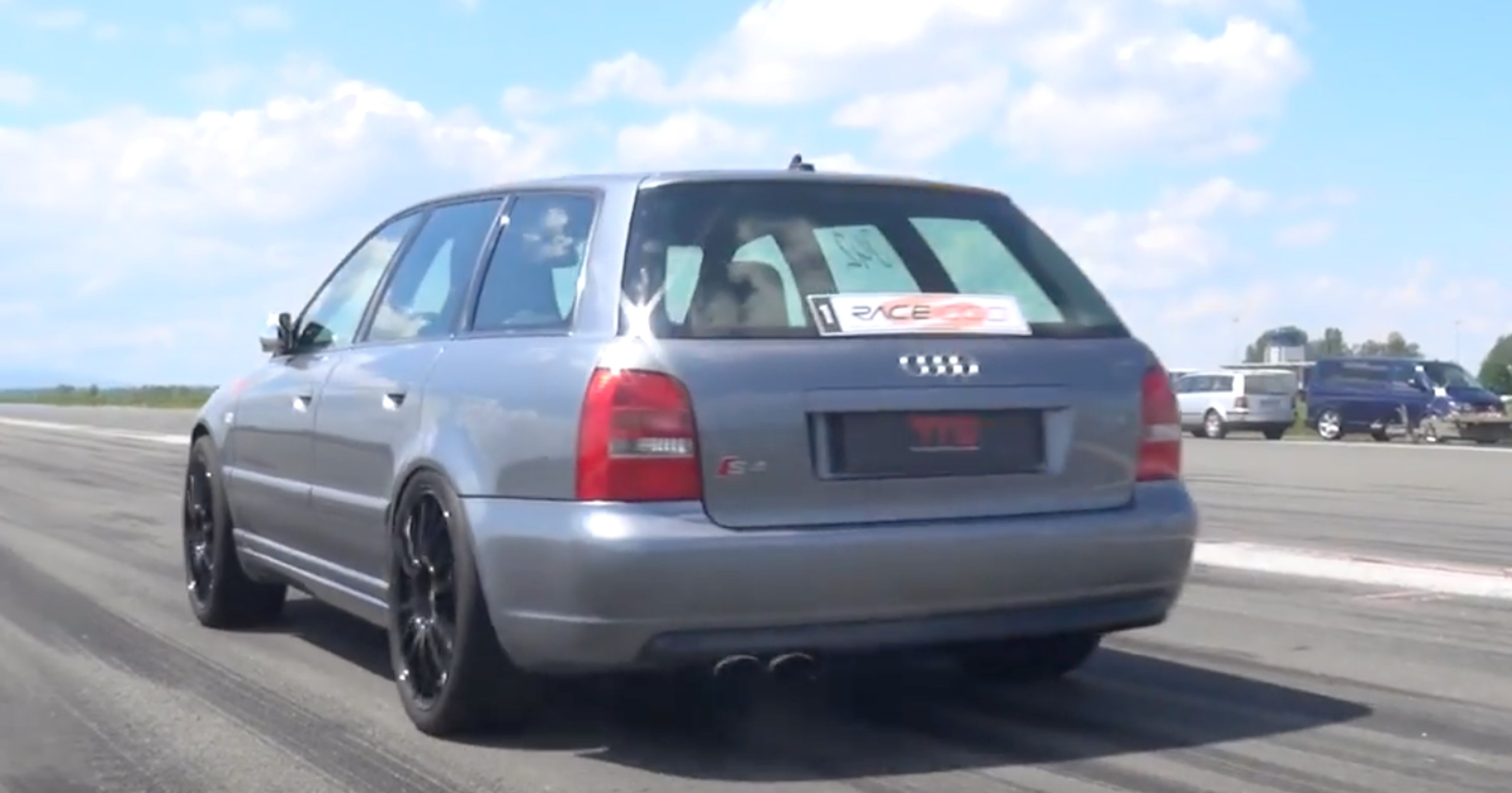 1200-konne Audi S4 z piekła