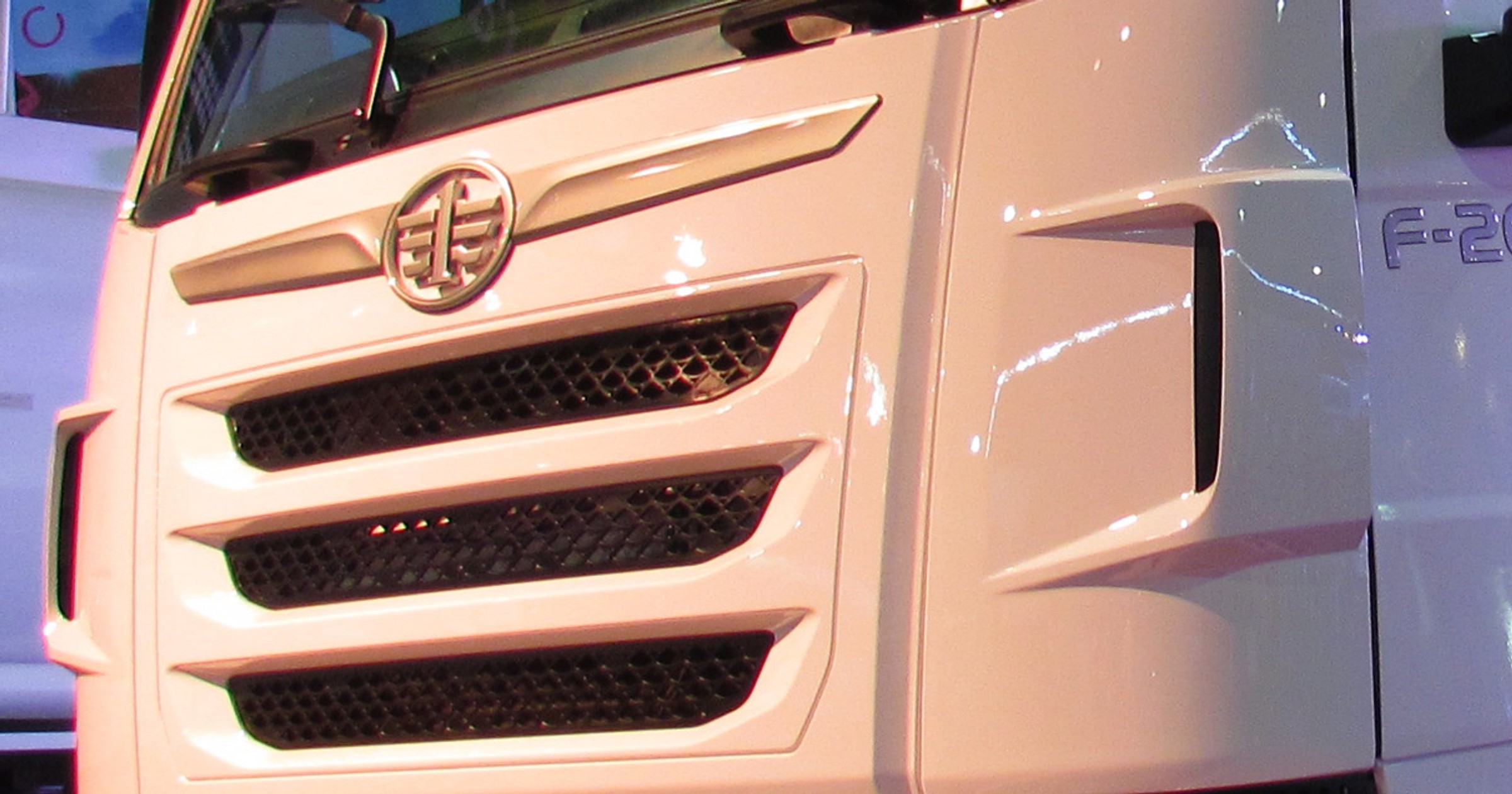 Chiński FAW F 2642 6x4 (zdjęcie ilustracyjne)