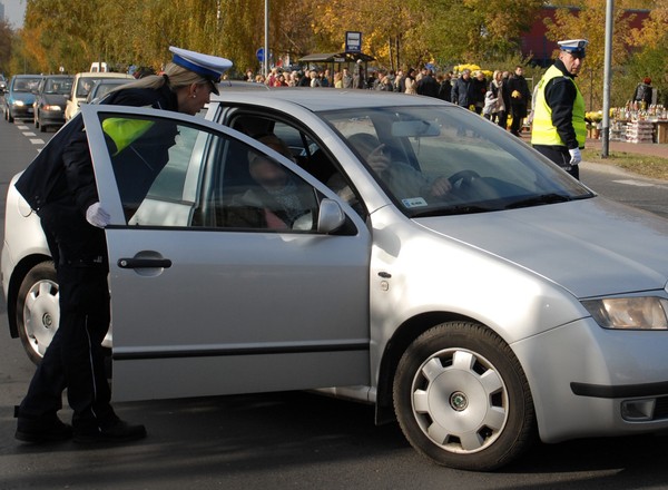 Rusza wielka akcja policji na drogach. Kontrole nie tylko podczas Wszystkich Świętych