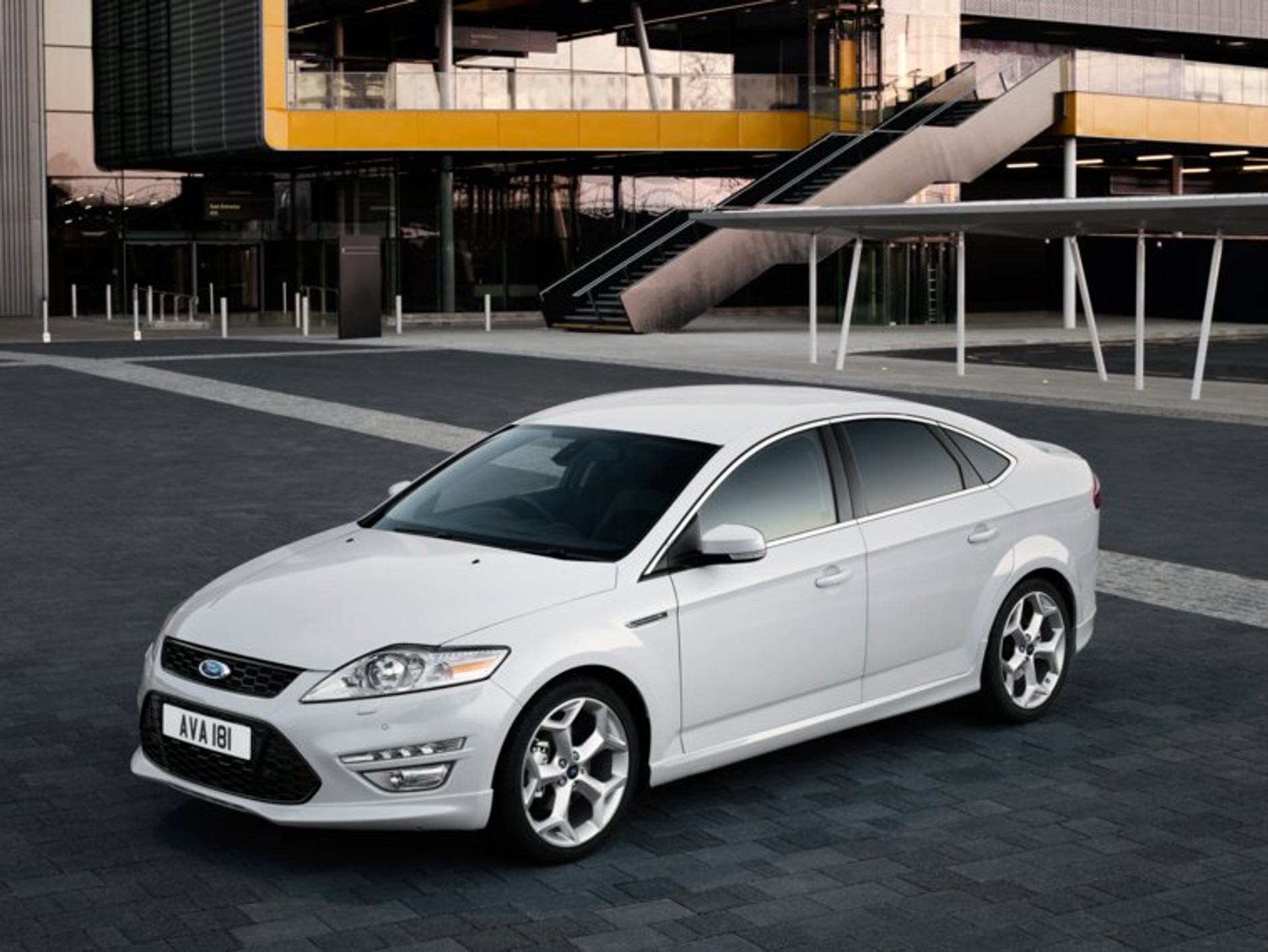 Ford Mondeo zmodyfikowany po trzech latach