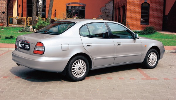 Daewoo Leganza, czyli luksus z lat 90. - z archiwum Auto Świata