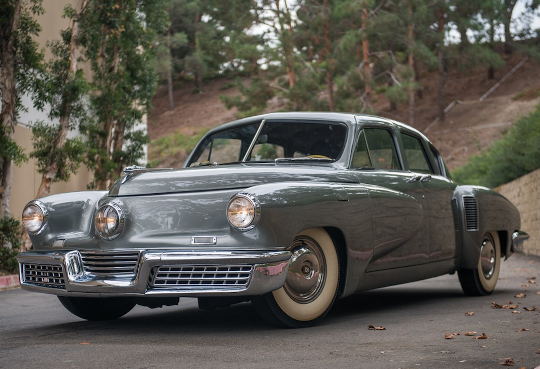 Tucker 48 na aukcji w Arizonie