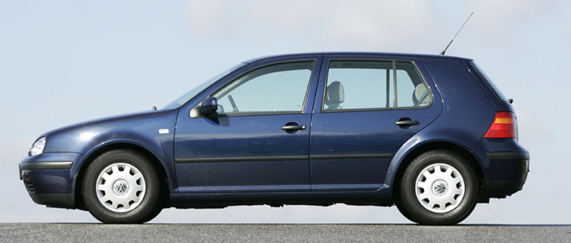 Volkswagen Golf IV 1.9 TDI - cena 13 700 zł