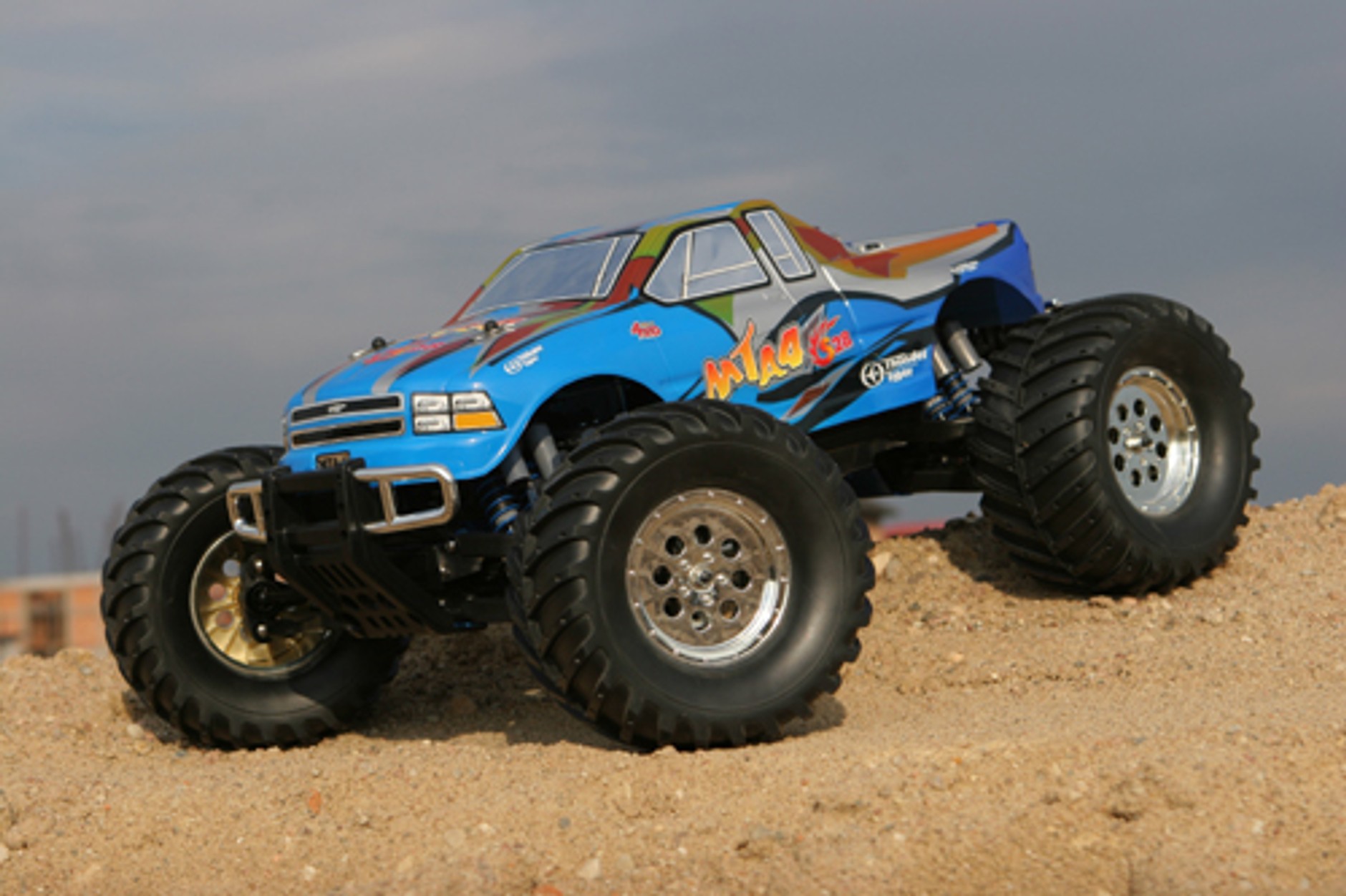 RC Thunder Tiger MTA-4 - Mały może...