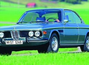 BMW Coupe E9: całkiem ładnie rdzewieje