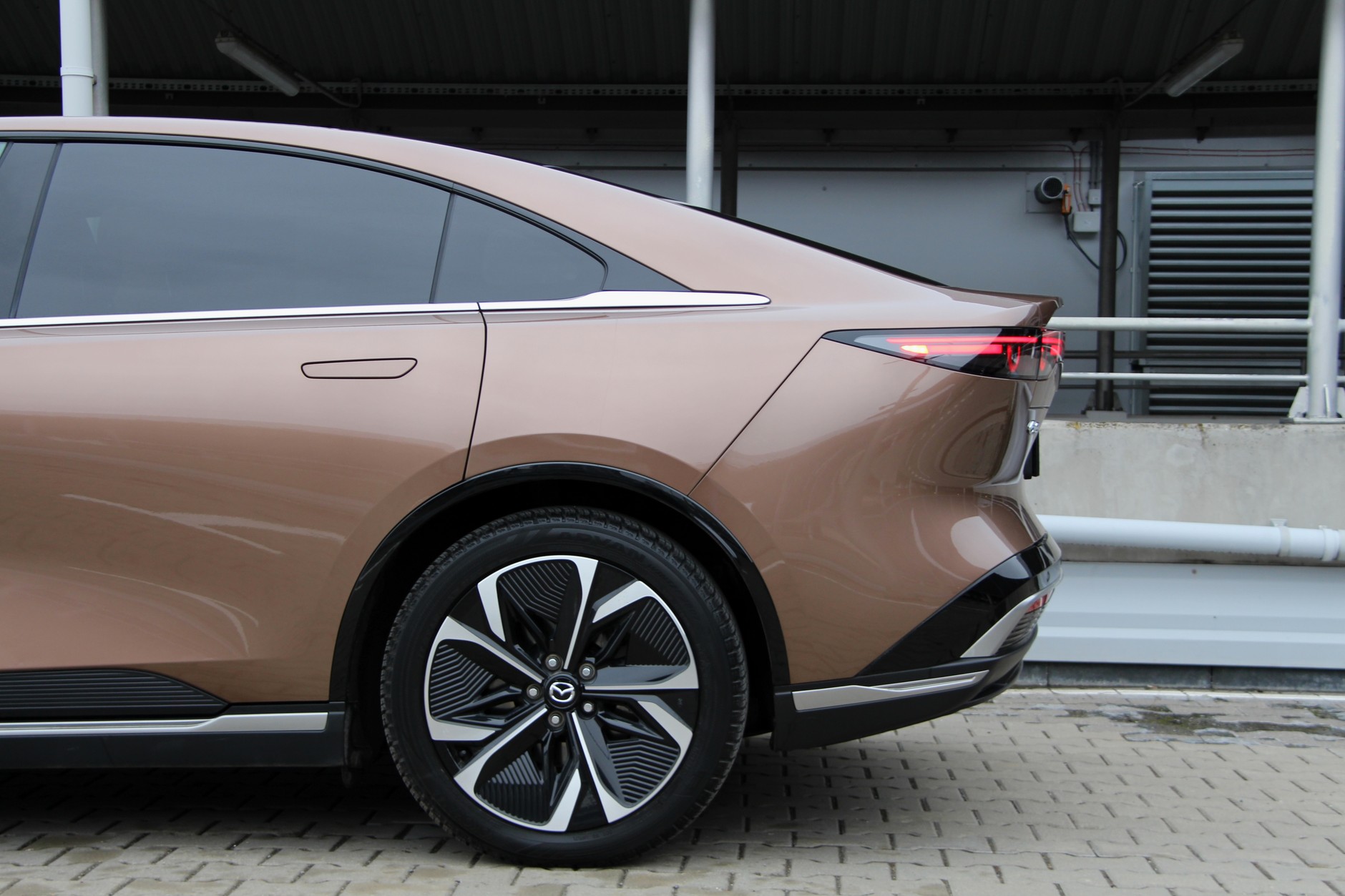 Mazda 6e Takumi Plus