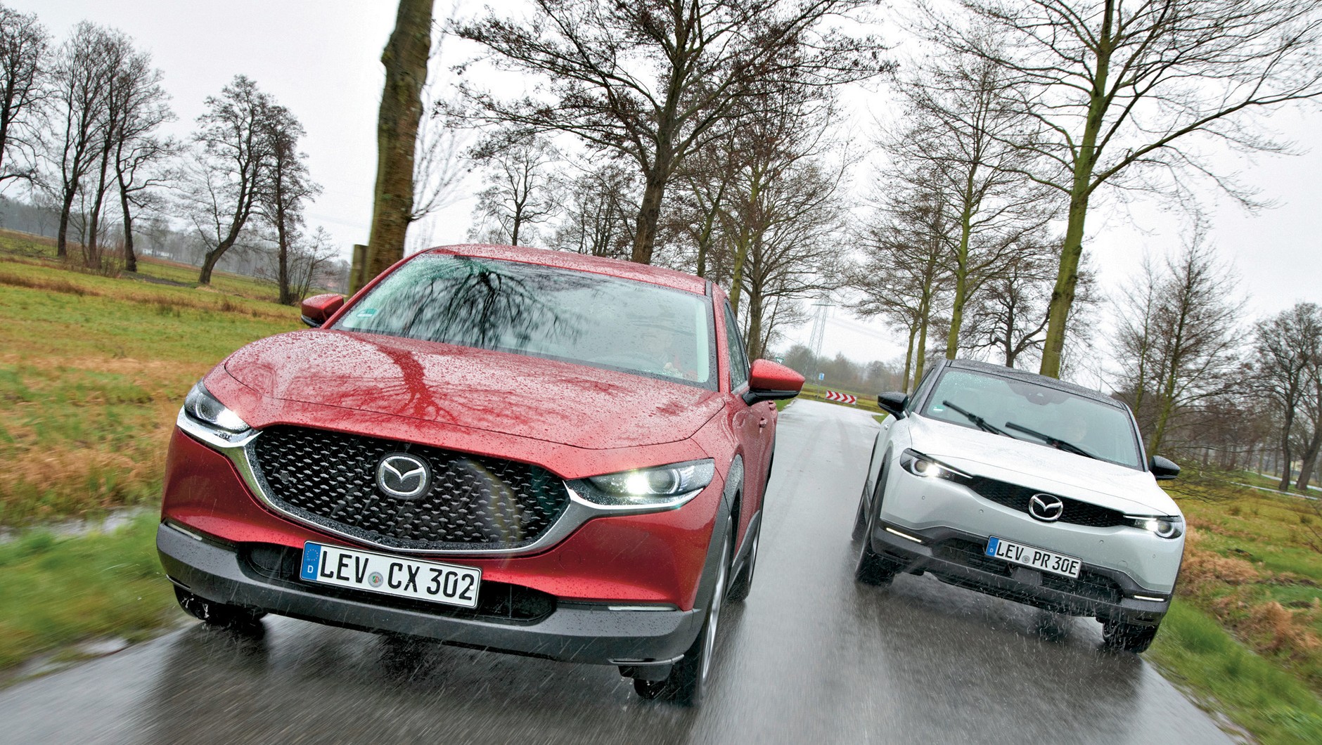 Mazda MX-30 e-Skyactiv EV i Mazda CX-30 e-Skyactiv G 2.0 M Hybrid 150