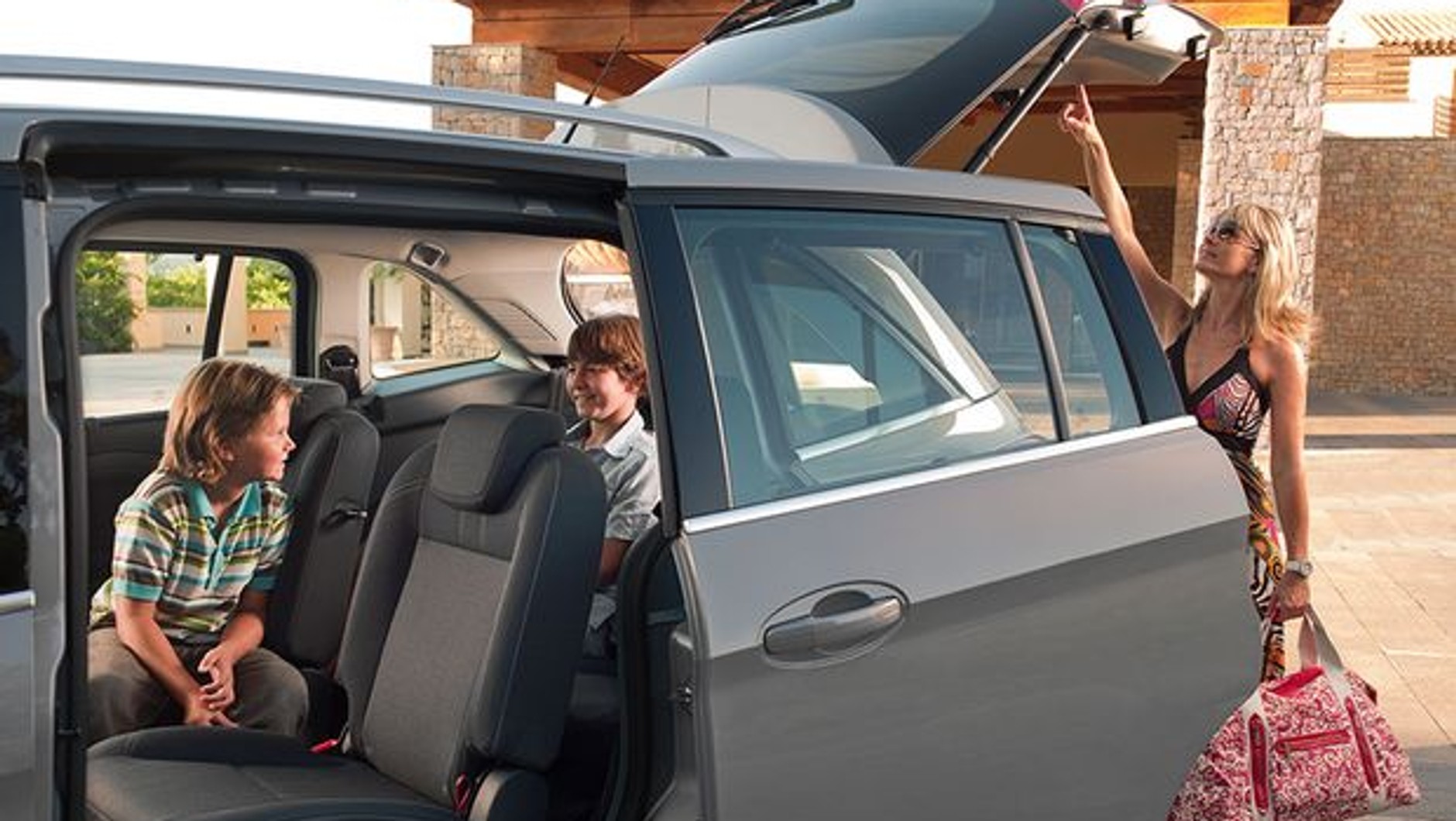 Do Polski wjeżdża Ford Grand C-Max