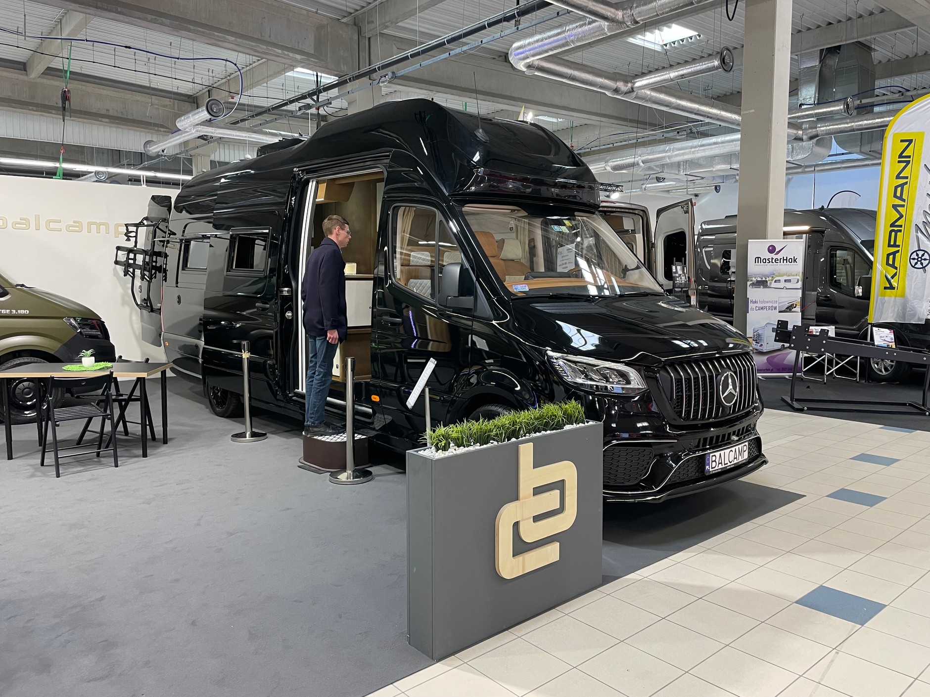 Kamper z grillem Panamericana z Mercedesa-AMG? Proszę bardzo!