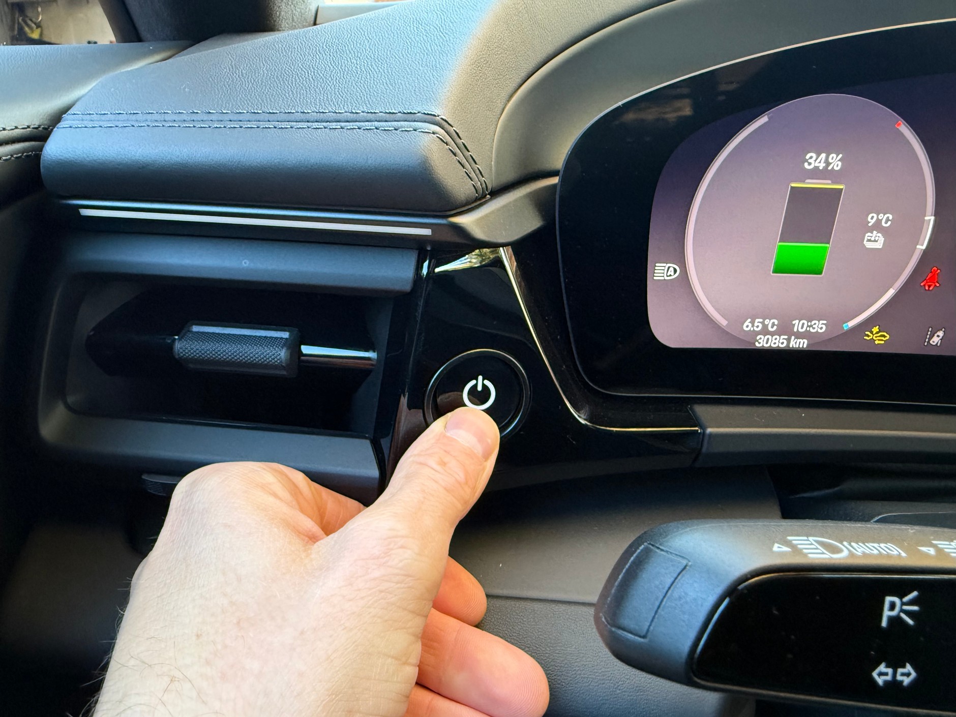 Porsche Macan 4 electric