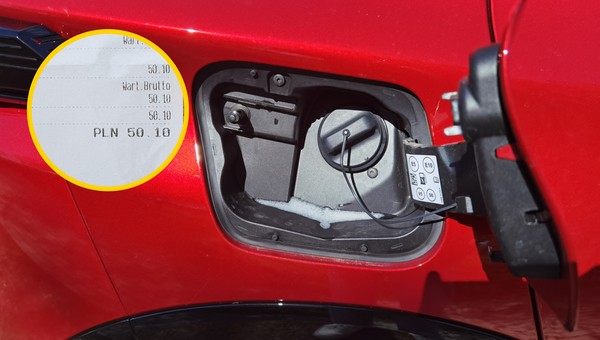 Renault Clio E-Tech 2026. Tankowanie za 50 zł
