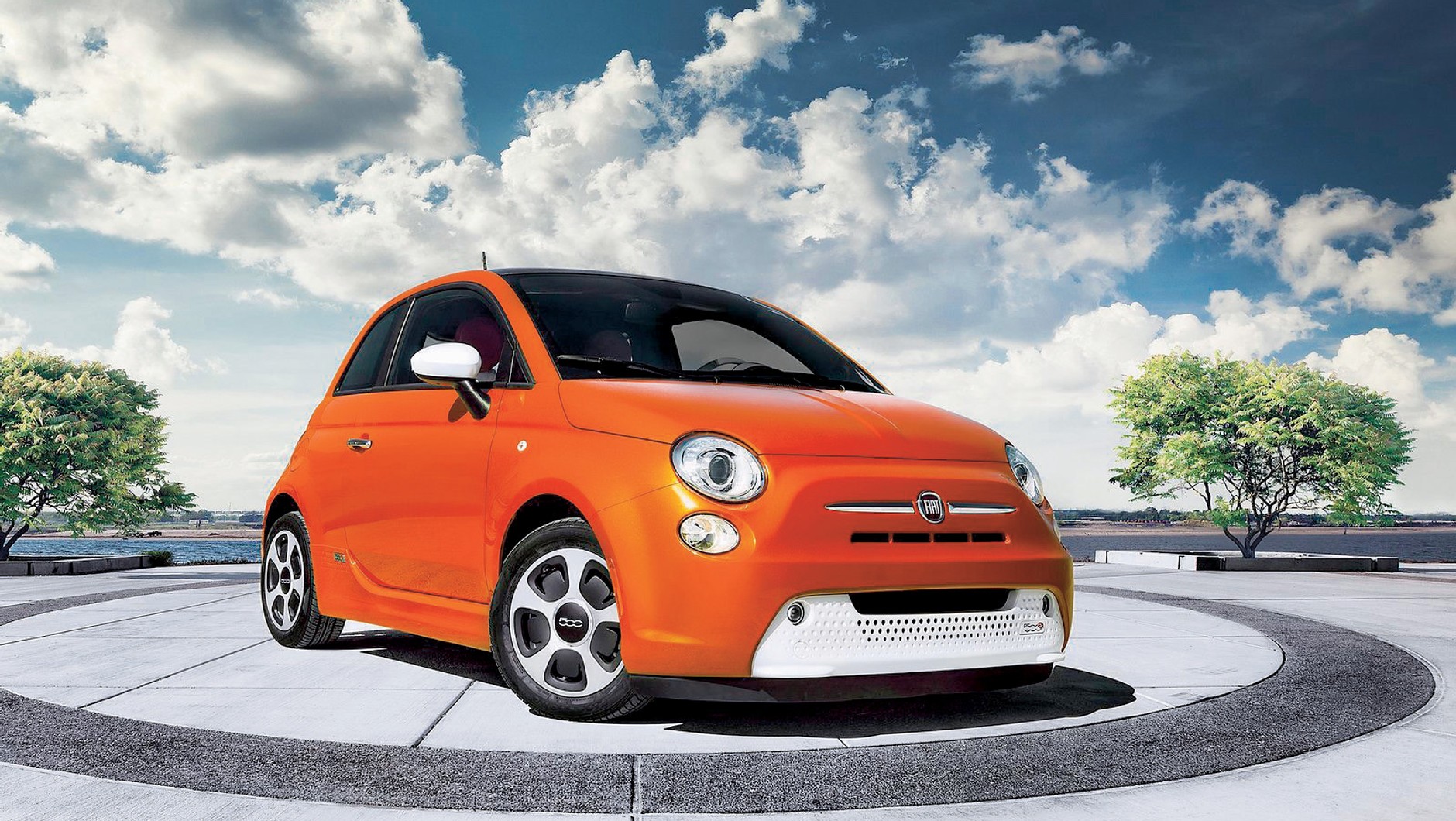 Pierwszy Fiat 500e był sprzedawany tylko w USA