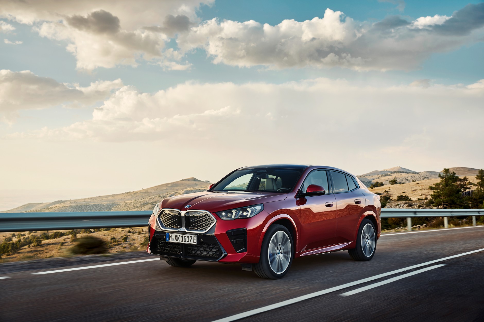 BMW iX2 (2024)