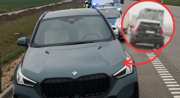 Kierowca BMW zatrzymany na A1. Zdradził go "trop węża"
